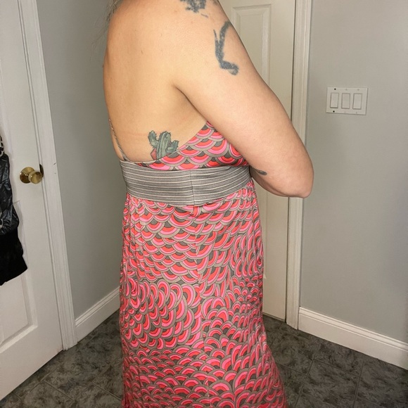 Trina Turk Red Sleeveless V-neck Silk Dress Scalloped Print Empire - Picture 8 of 16